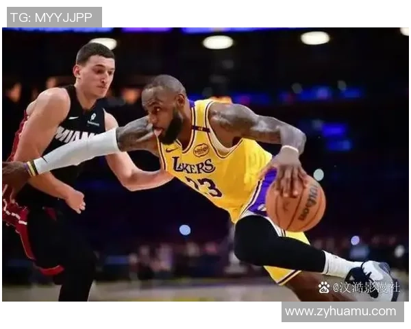 湖人对阵热火精彩瞬间高清图片回顾篮球盛宴的激情与荣耀